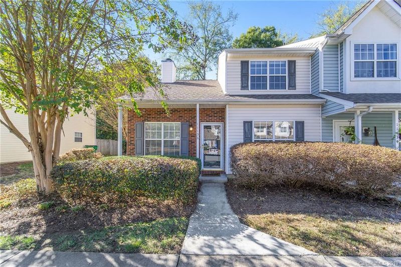 11136 Whitlock Crossing Ct, Charlotte, NC 28273