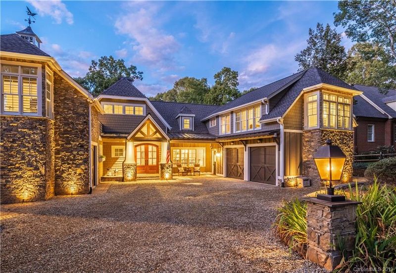 19519 Weavers Cir, Cornelius, NC 28031