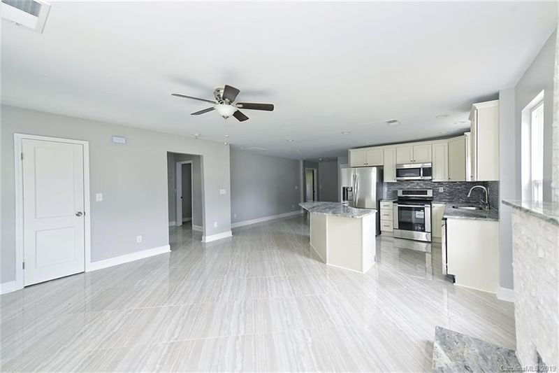 319 Myrtle School Rd, Gastonia, NC 28052