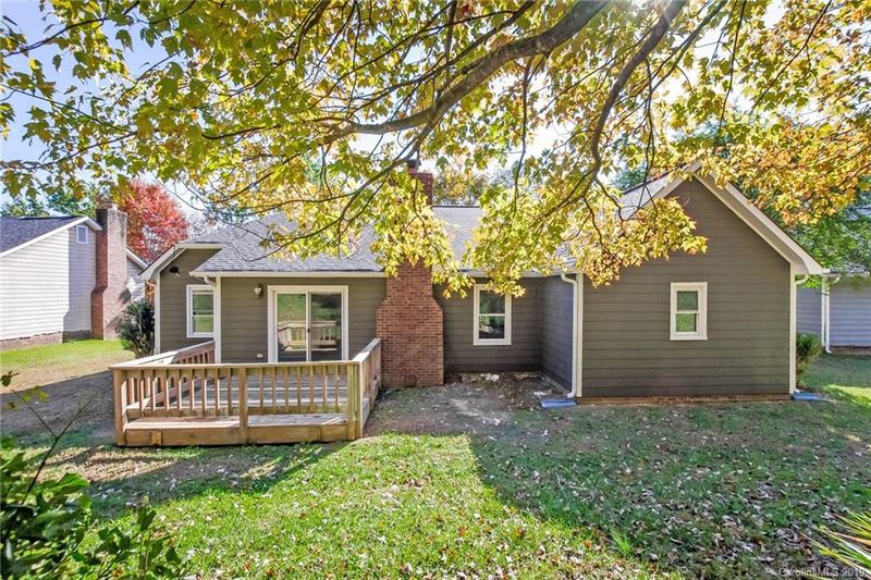 8505 Terra Cotta Dr, Charlotte, NC 28215