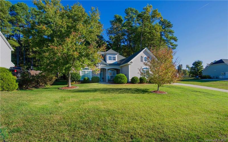8021 Andrew Franklin Dr, Denver, NC 28037
