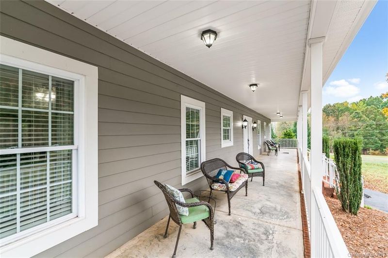 1507 Smith Farm Rd, Lincolnton, NC 28092