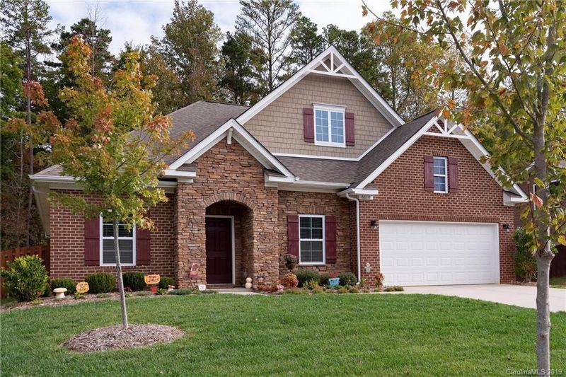 8110 Goodall Ct, Mint Hill, NC 28227