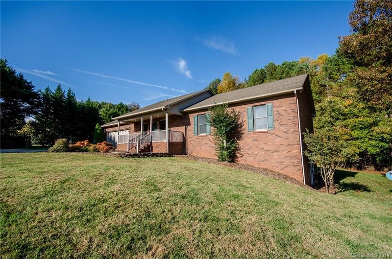 151 Morrison Creek Rd E #143, Statesville, NC 28625