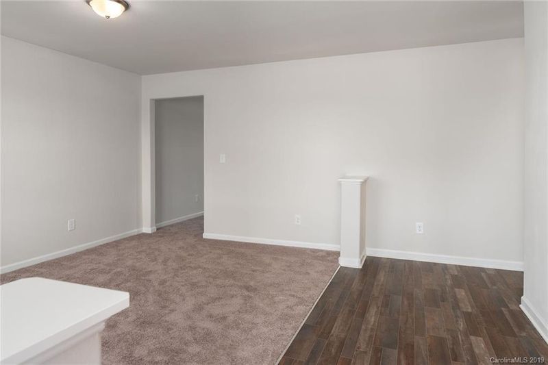 7311 Amberly Hills Rd, Charlotte, NC 28215