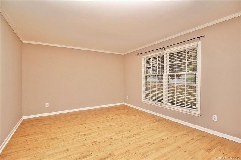 6847 Constitution Ln, Charlotte, NC 28210