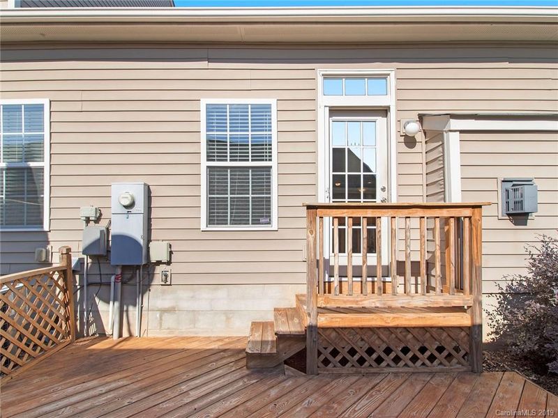 8153 Bridgegate Dr, Huntersville, NC 28078