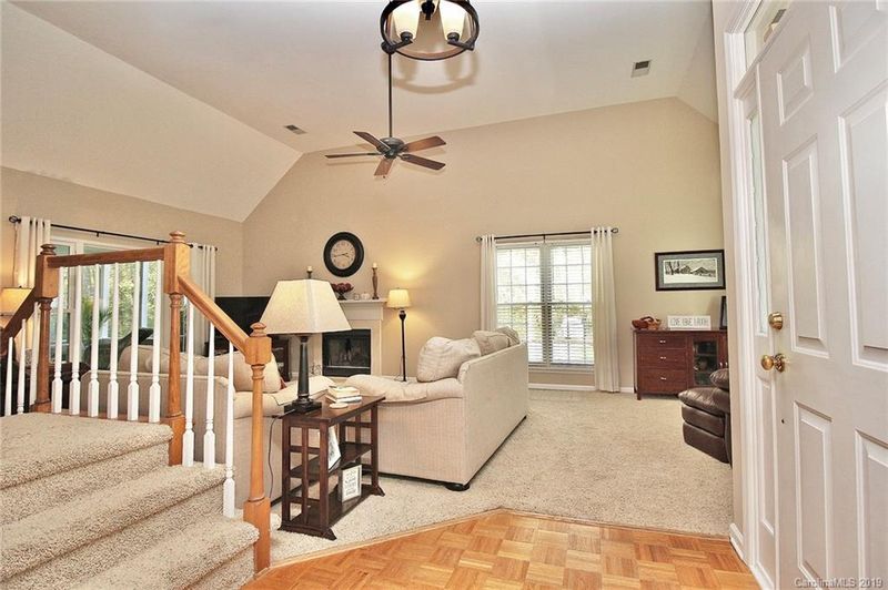 4404 Rancliffe Ct, Charlotte, NC 28269