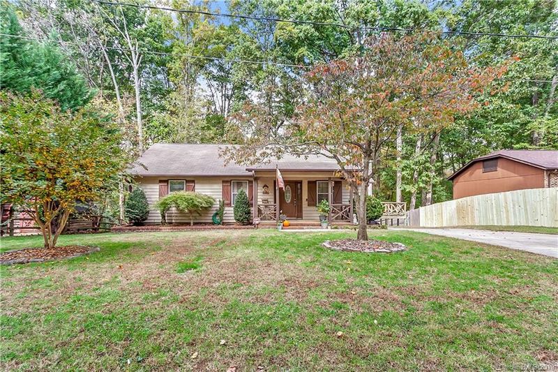 311 E Church St, Stanley, NC 28064