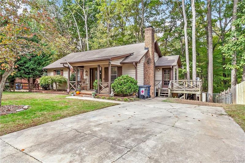 311 E Church St, Stanley, NC 28064