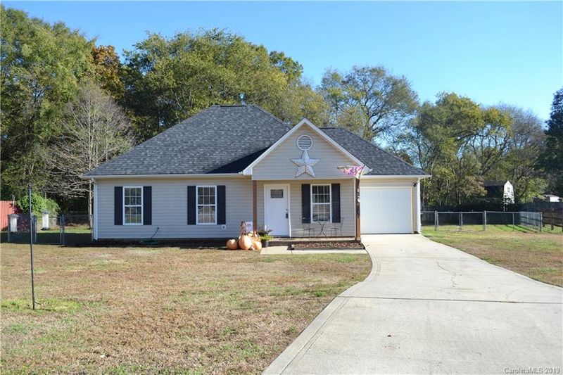 4208 Summerwind Ct, Concord, NC 28027