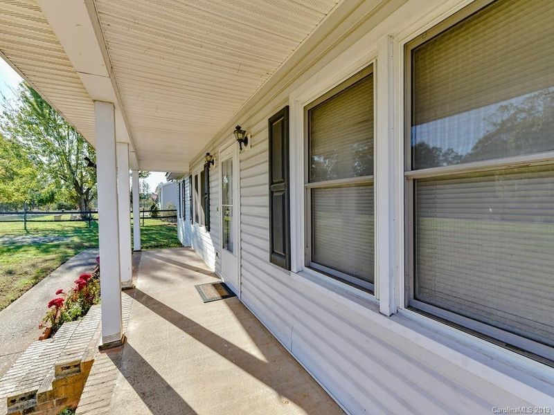912 Edgehill Dr, Monroe, NC 28110