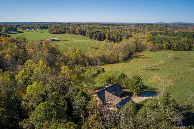 3145 Sally Ln, Maiden, NC 28650