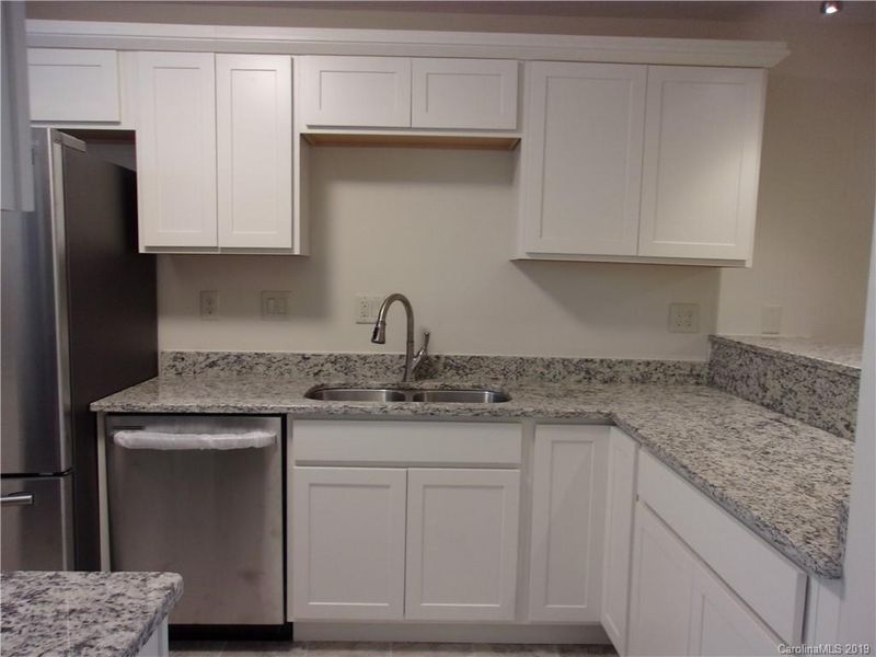 1535 S Point Rd, Belmont, NC 28012