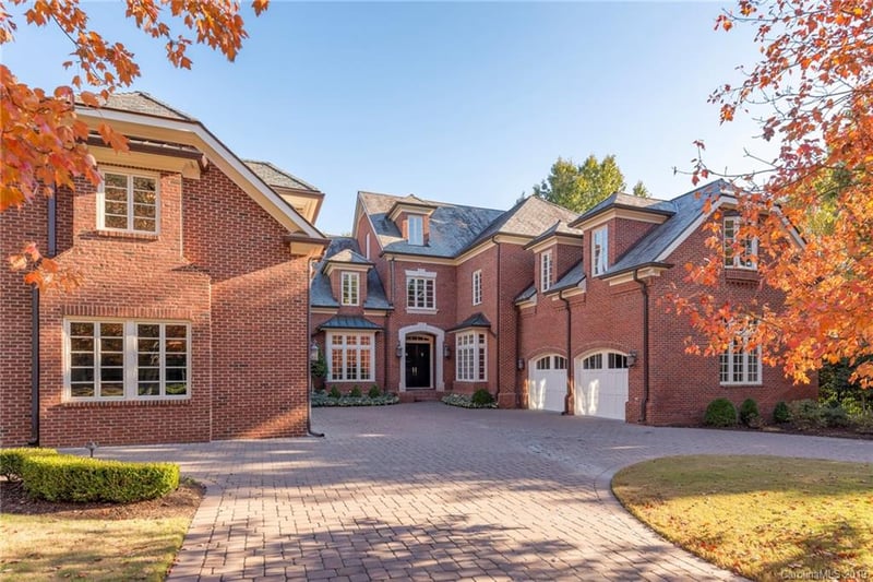 8325 Eagle Glen Way, Charlotte, NC 28210