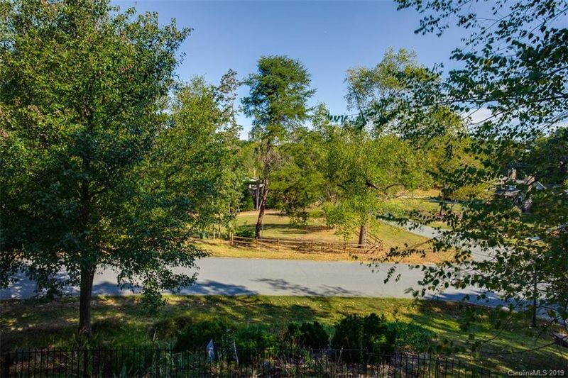 21333 Sandy Cove Rd, Cornelius, NC 28031
