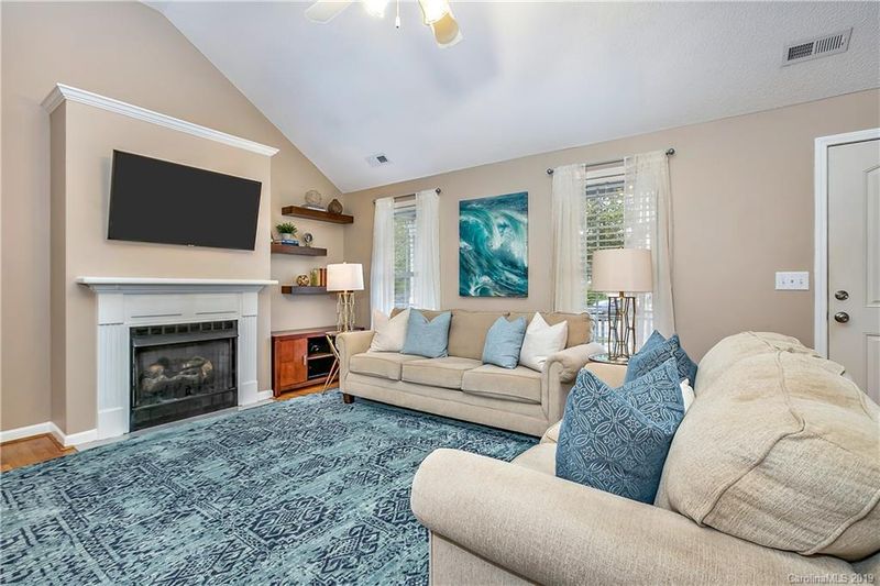 1671 Dawson Ct, Rock Hill, SC 29730