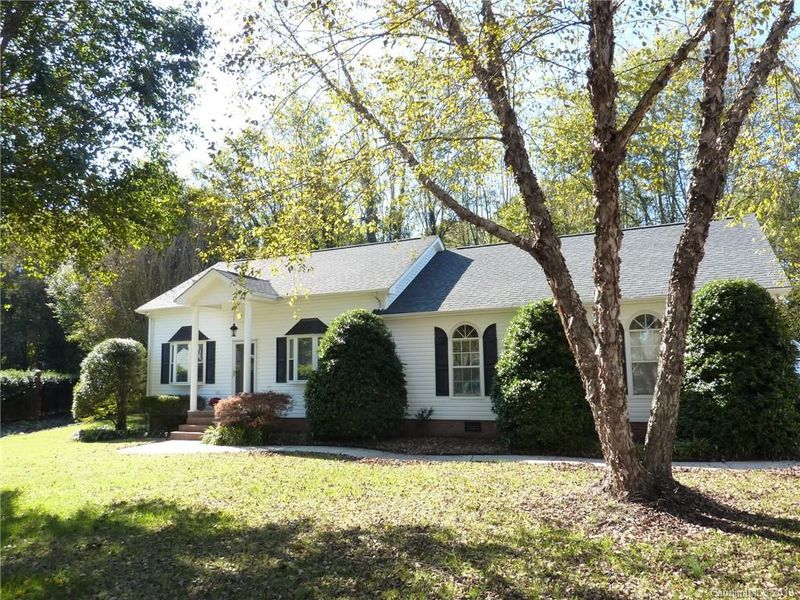 7396 Hoffner Dr, Harrisburg, NC 28075