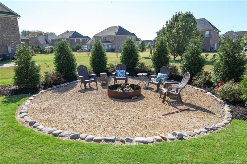 1005 Thorndale Rd, Indian Trail, NC 28079