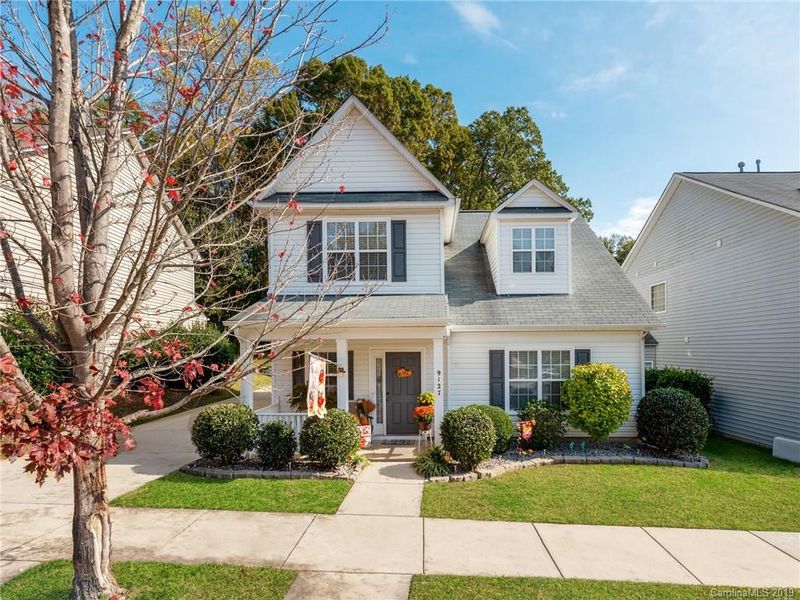 9127 Glenashley Dr, Cornelius, NC 28031