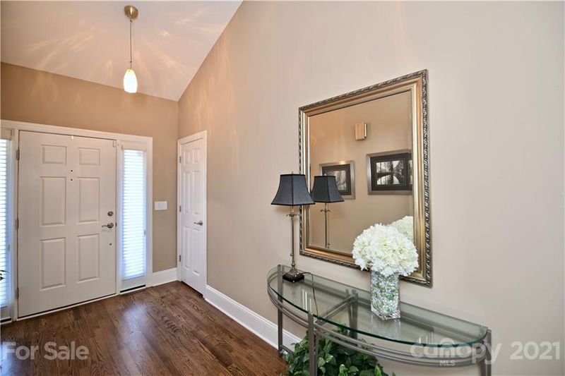 7204 Olde Sycamore Dr, Mint Hill, NC 28227