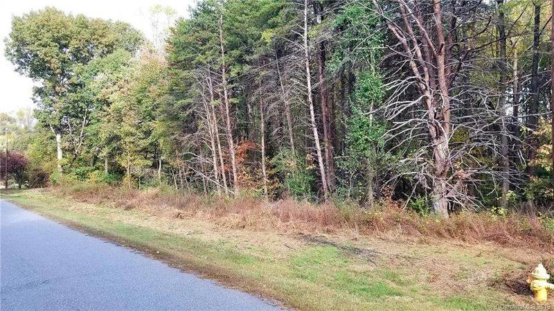 220 Parlier Ave NE, Conover, NC 28613