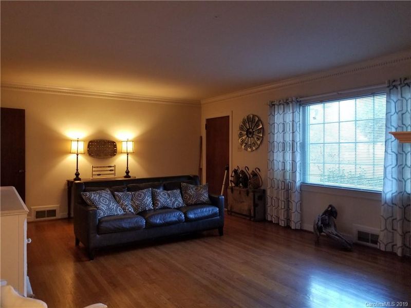 607 Bonview Ave, Lincolnton, NC 28092