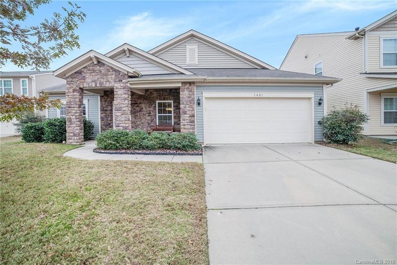 1401 Yellow Daisy Dr, Stallings, NC 28104