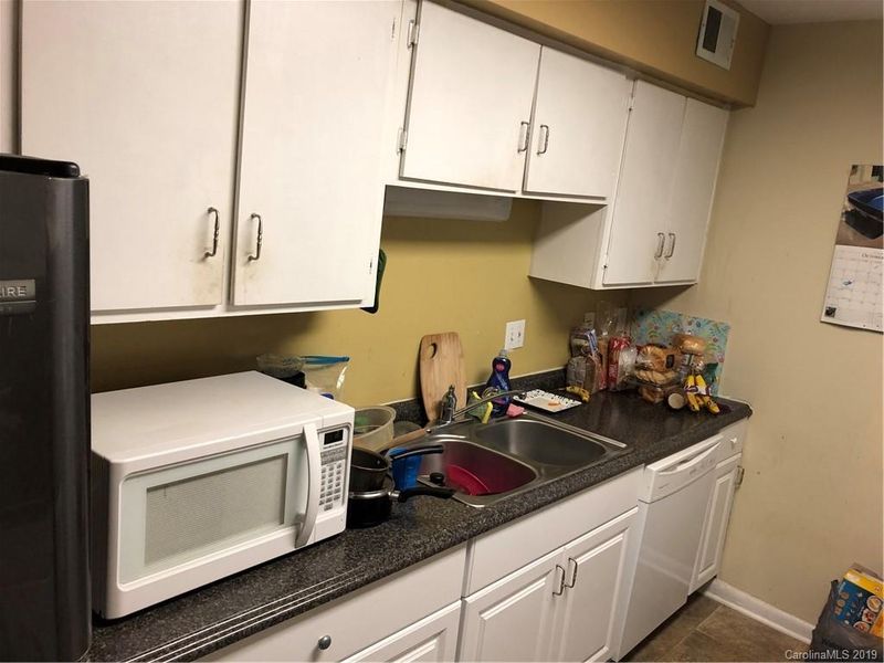 9124 Blackheath Cir #B, Charlotte, NC 28214