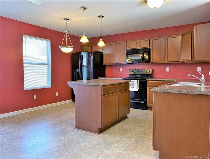 441 Dutch White Dr, Clover, SC 29710