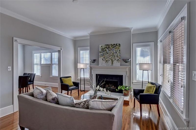 305 Circle Ave, Charlotte, NC 28207
