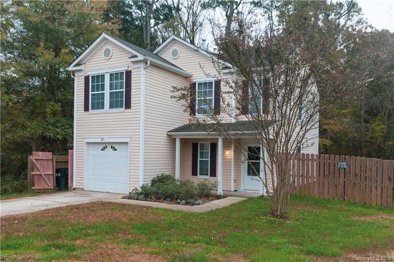 1815 Wilton Gate Dr, Charlotte, NC 28262