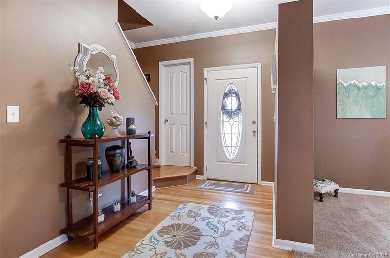 9764 Whitewood Trl, Charlotte, NC 28269