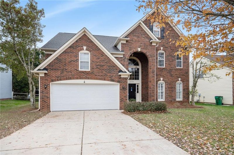 6720 Bickham Ln, Charlotte, NC 28269
