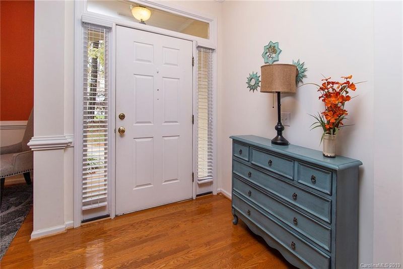 6216 Nevin Rd, Charlotte, NC 28262