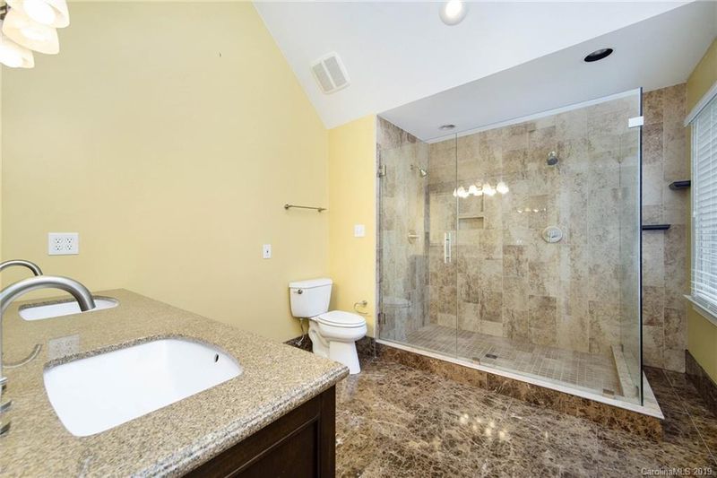 3410 Gorham Gate Dr, Charlotte, NC 28269