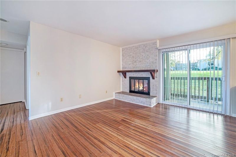 11017 Harrowfield Rd, Charlotte, NC 28226