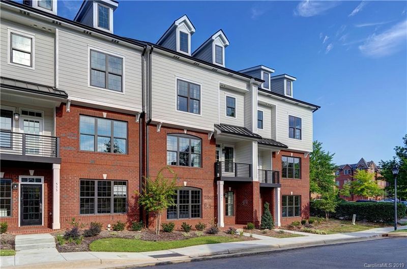 541 Griffith Village Ln #15, Davidson, NC 28036
