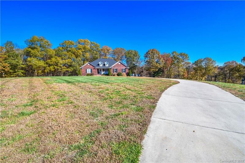4729 Calvert Ct, Marshville, NC 28103