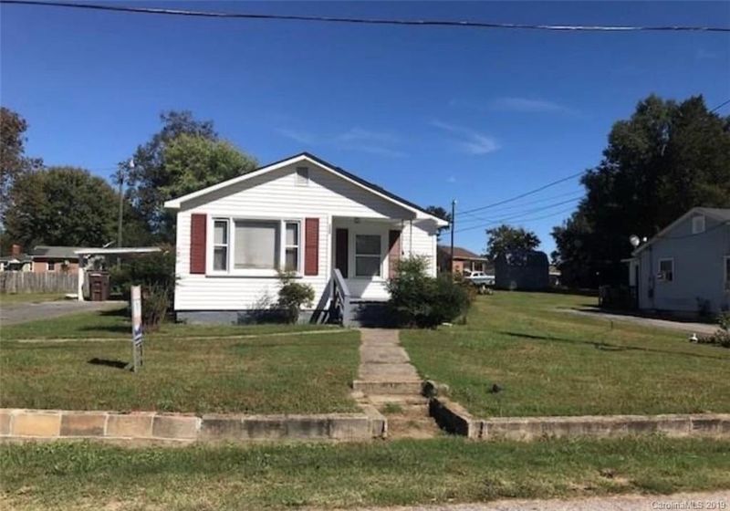 120 Dallas St, Kannapolis, NC 28083
