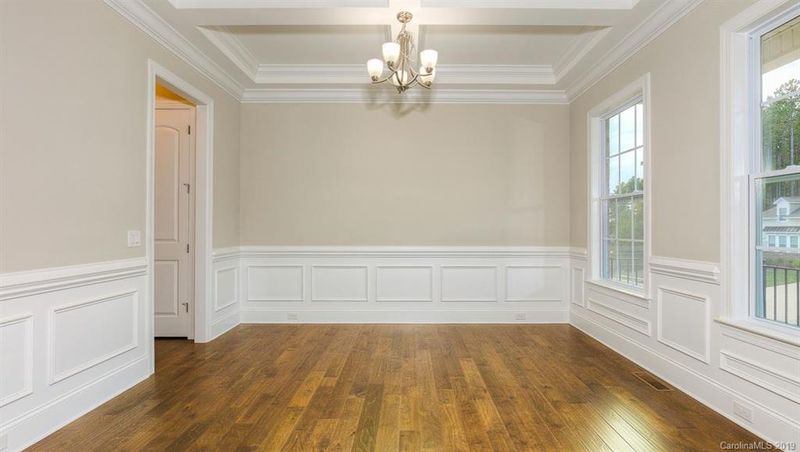 109 Centurion Ln S, Mount Holly, NC 28120