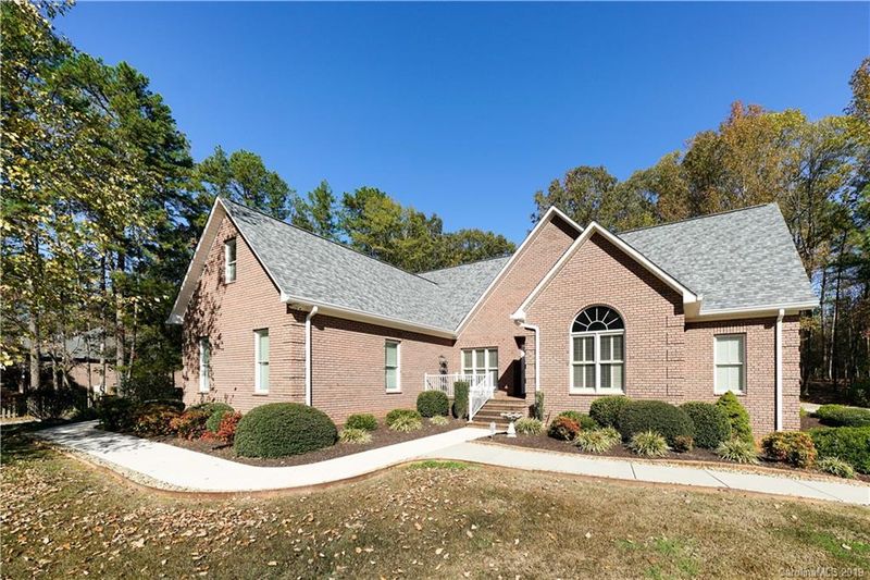 6244 Mountain Vine Ave, Kannapolis, NC 28081