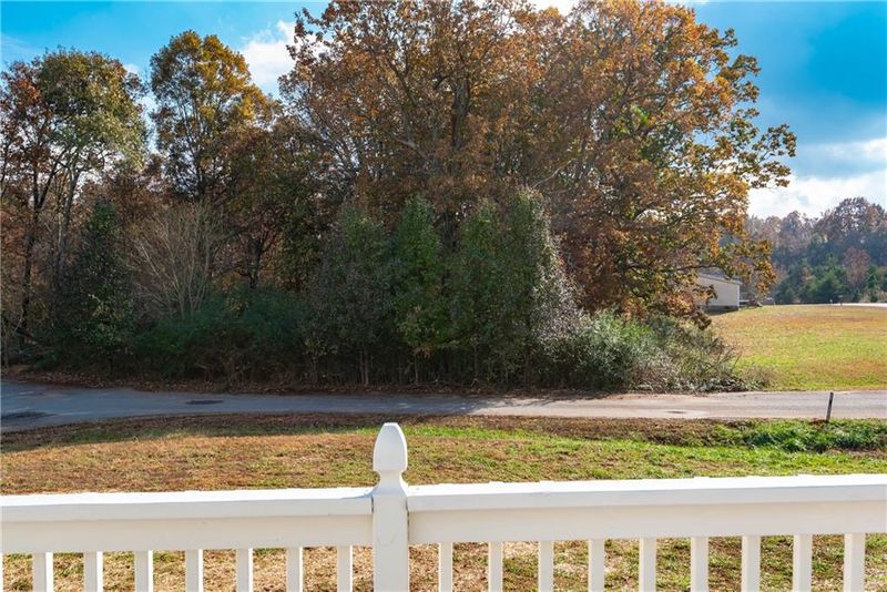 6782 Westlee Dr, Vale, NC 28168
