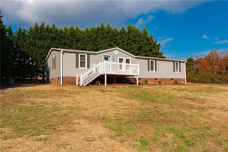 6782 Westlee Dr, Vale, NC 28168