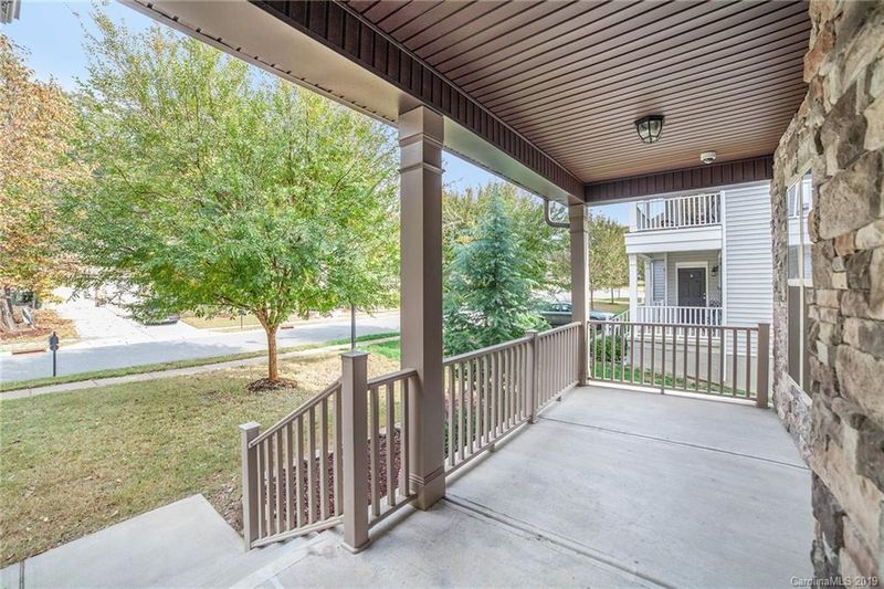 11831 Springpoint Ln, Charlotte, NC 28278
