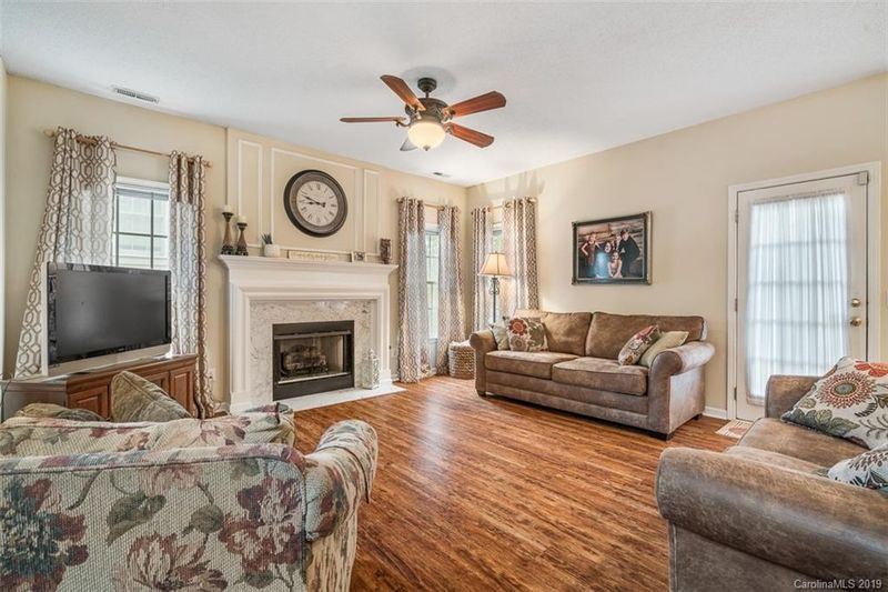 2603 Lamplighter Dr, Kannapolis, NC 28081