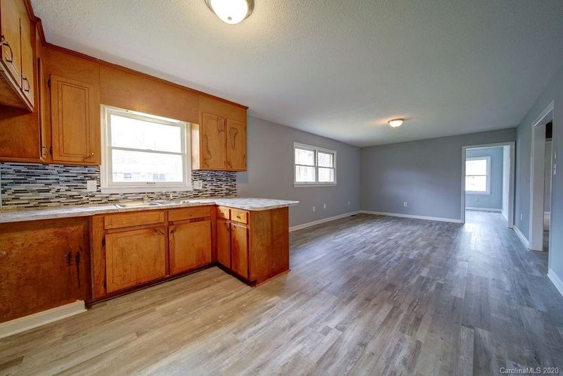 3802 Vanderburg Dr S, Concord, NC 28025