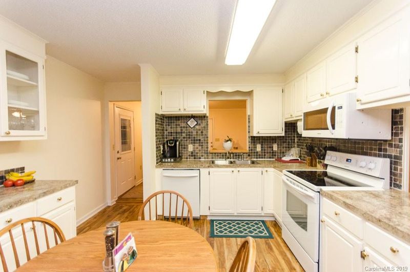 5027 Sisk Hill Rd, Vale, NC 28168