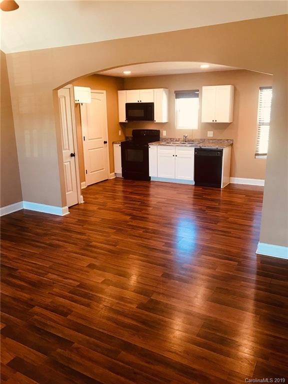 731 Knots Landing Rd #8, Clover, SC 29710