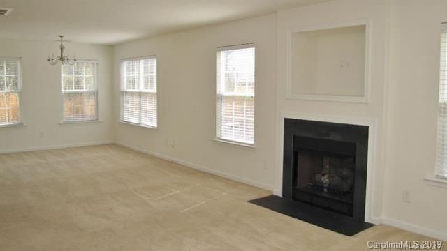 512 Ethel Ct, Charlotte, NC 28214